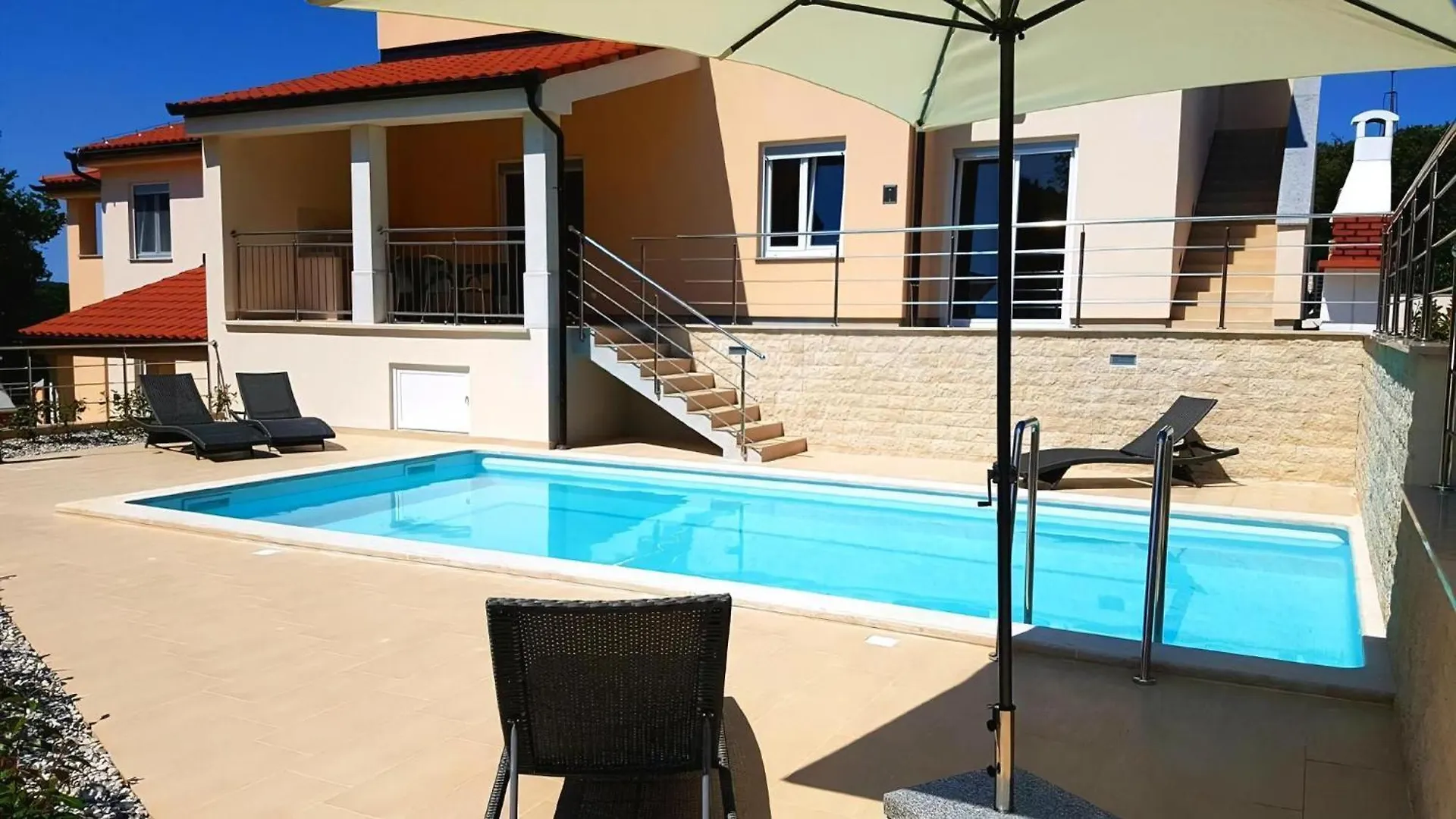 Tolles Ferienhaus In Banjole Mit Privatem Pool Croatia