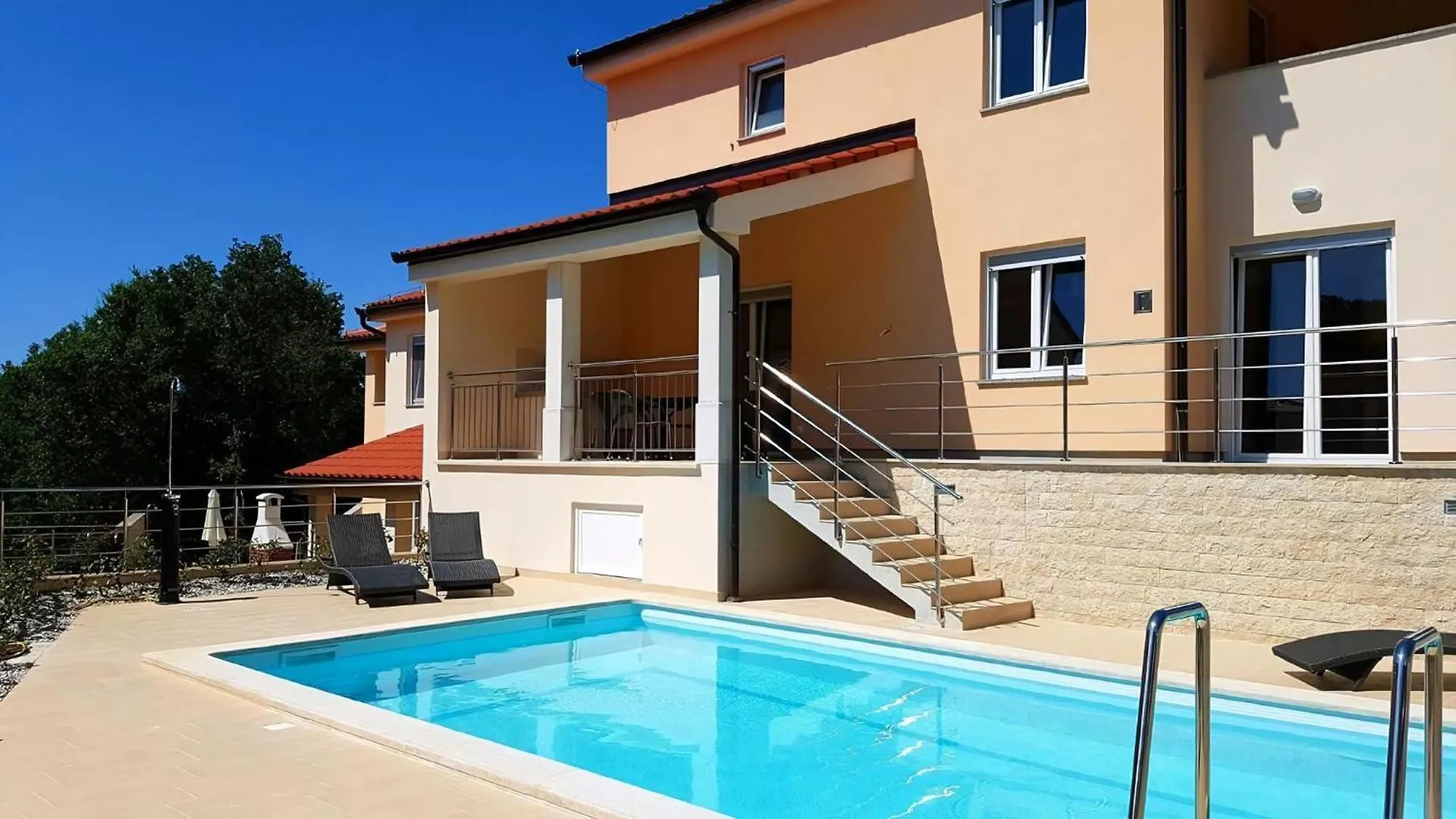Tolles Ferienhaus In Banjole Mit Privatem Pool 0*,  Croatia