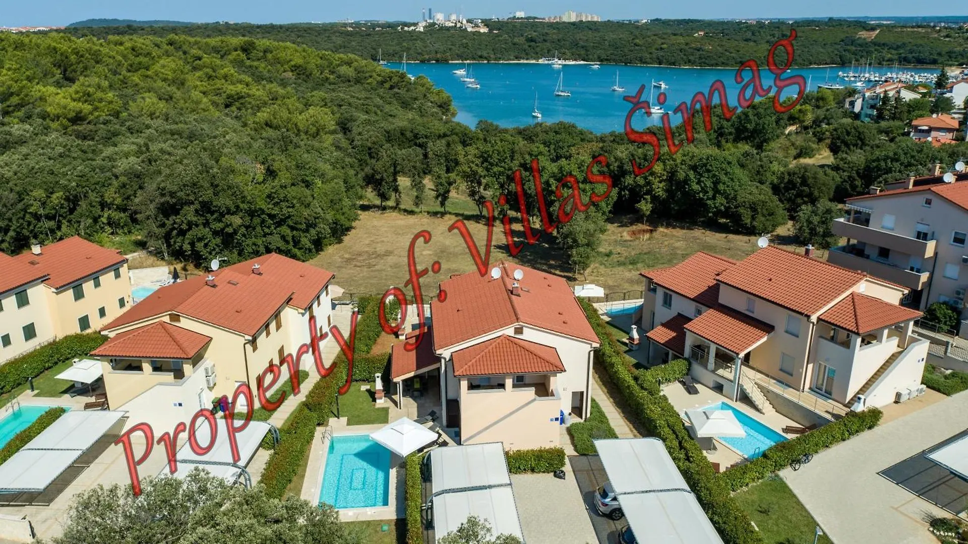 Holiday home Tolles Ferienhaus In Banjole Mit Privatem Pool Croatia